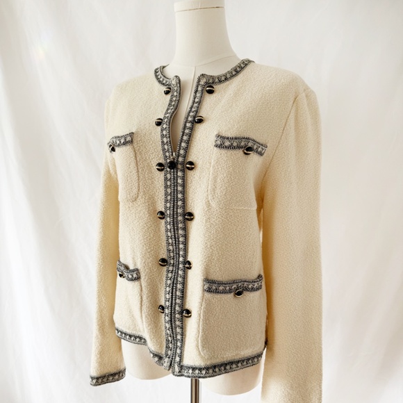 Vintage St. John Collection by Marie Gray -- Ivory Tweed Knit Jacket Size 10 - Picture 7 of 8